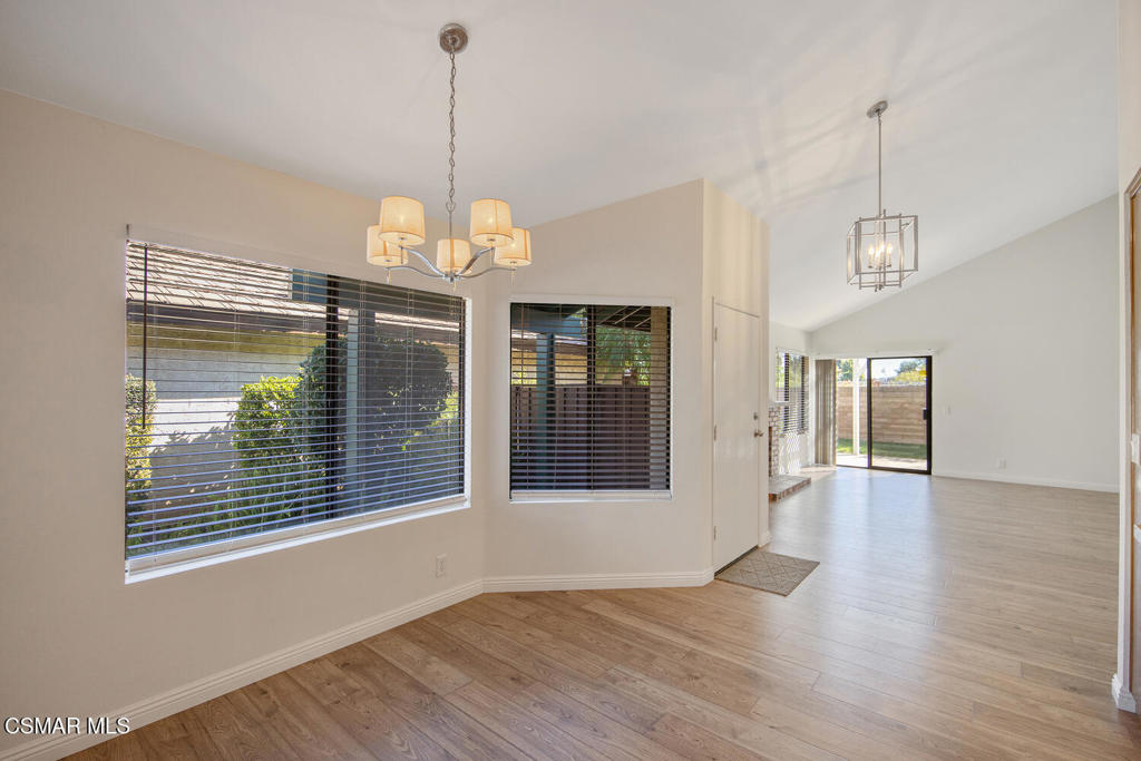 48 Ilex Drive