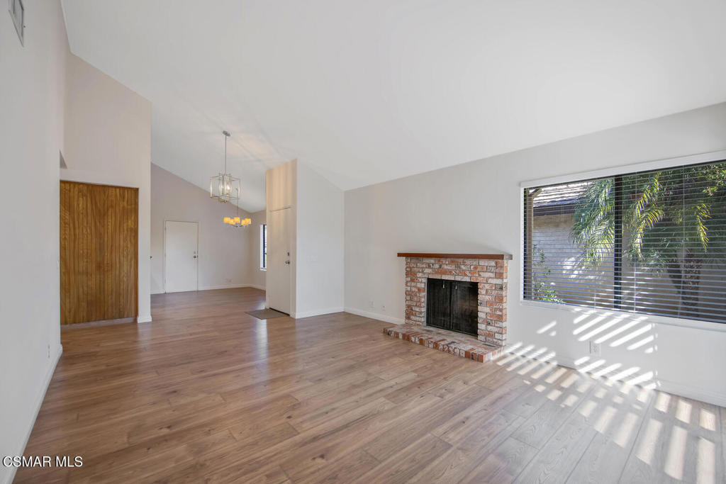 48 Ilex Drive