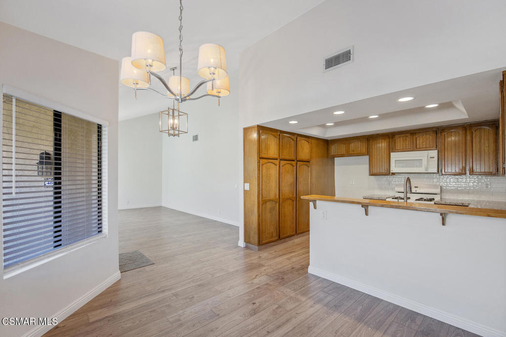 Shadow Run/Borchard-155 - 1000712 - Residential