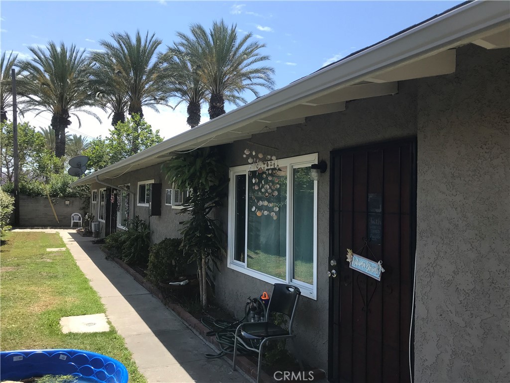 1250 W 2nd