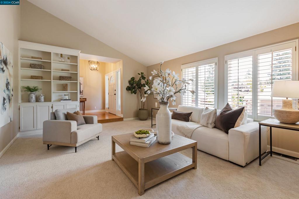 JOAQUIN RANCH - Residential