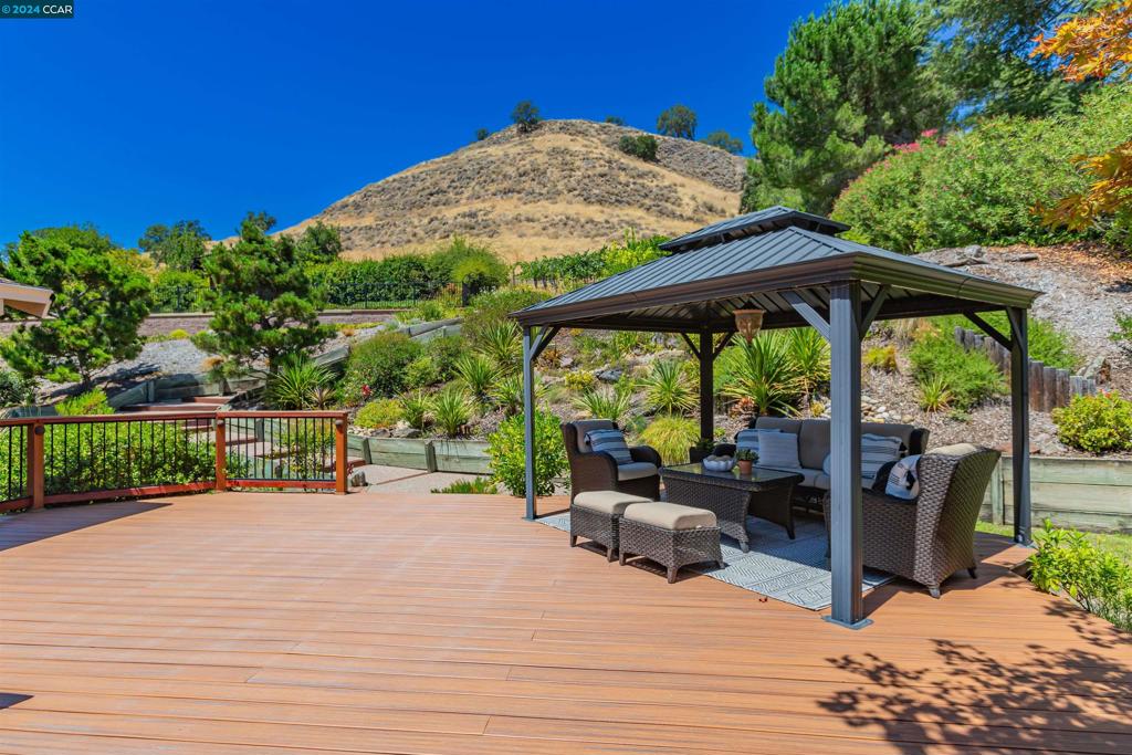 JOAQUIN RANCH - Residential