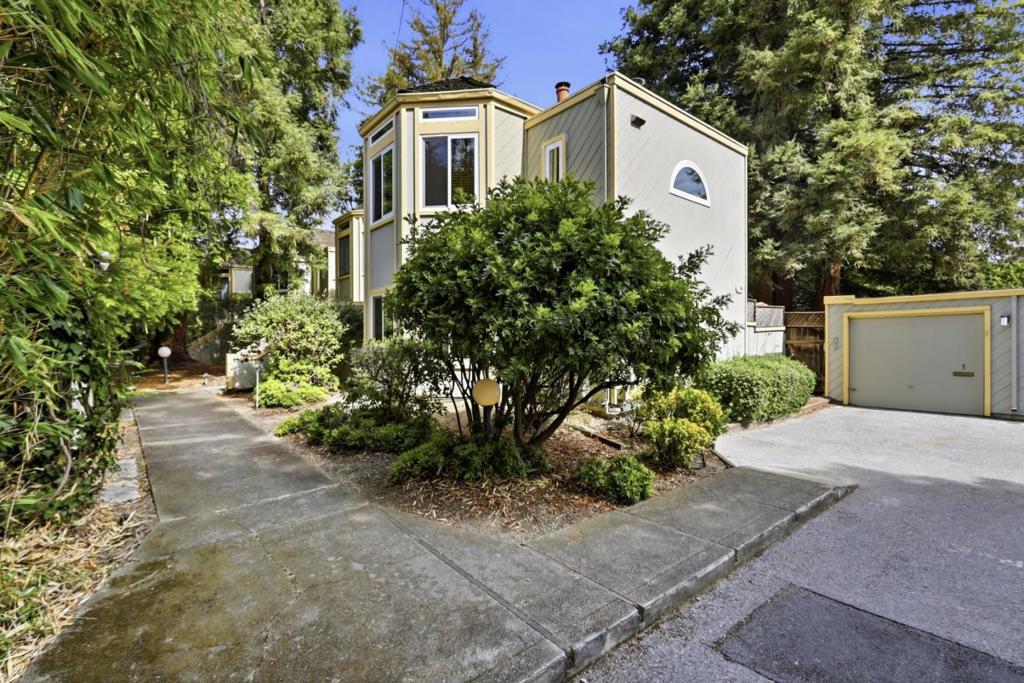 620 Mariposa Avenue 4