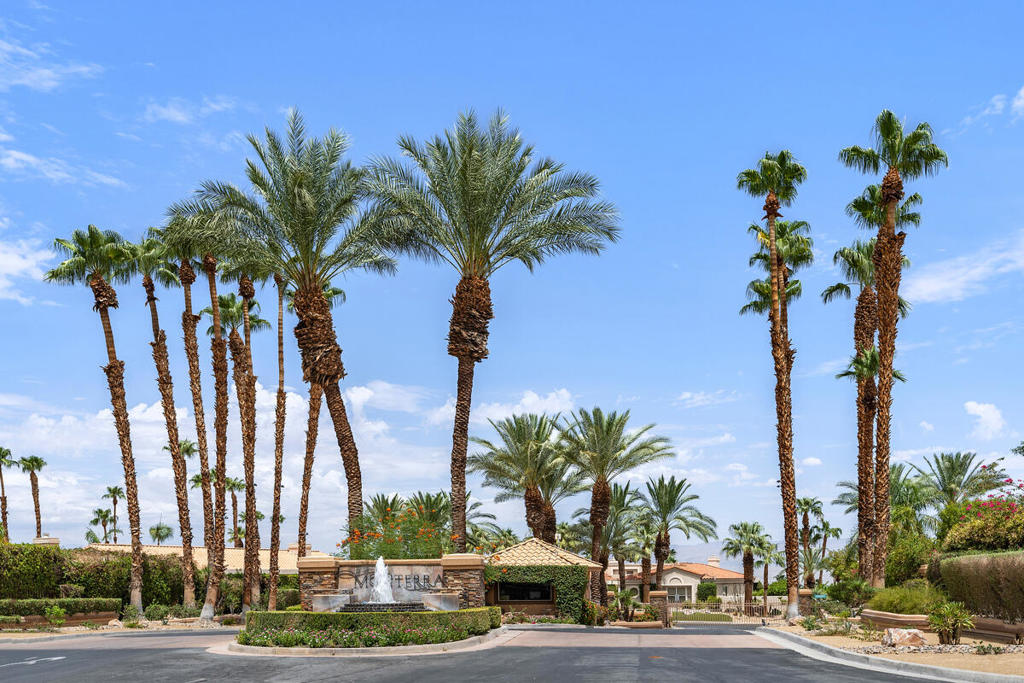 Monterra - Residential