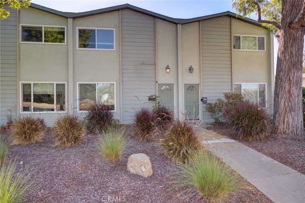 1115 Laurel Lane 63