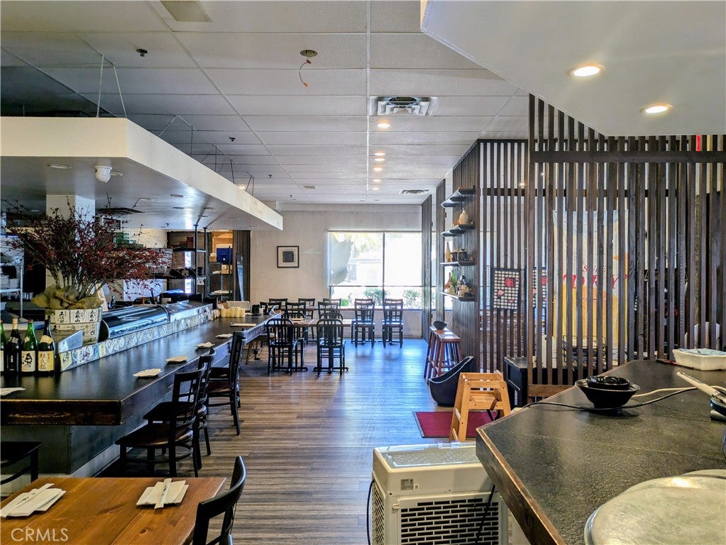 1231 Cabrillo Avenue 101