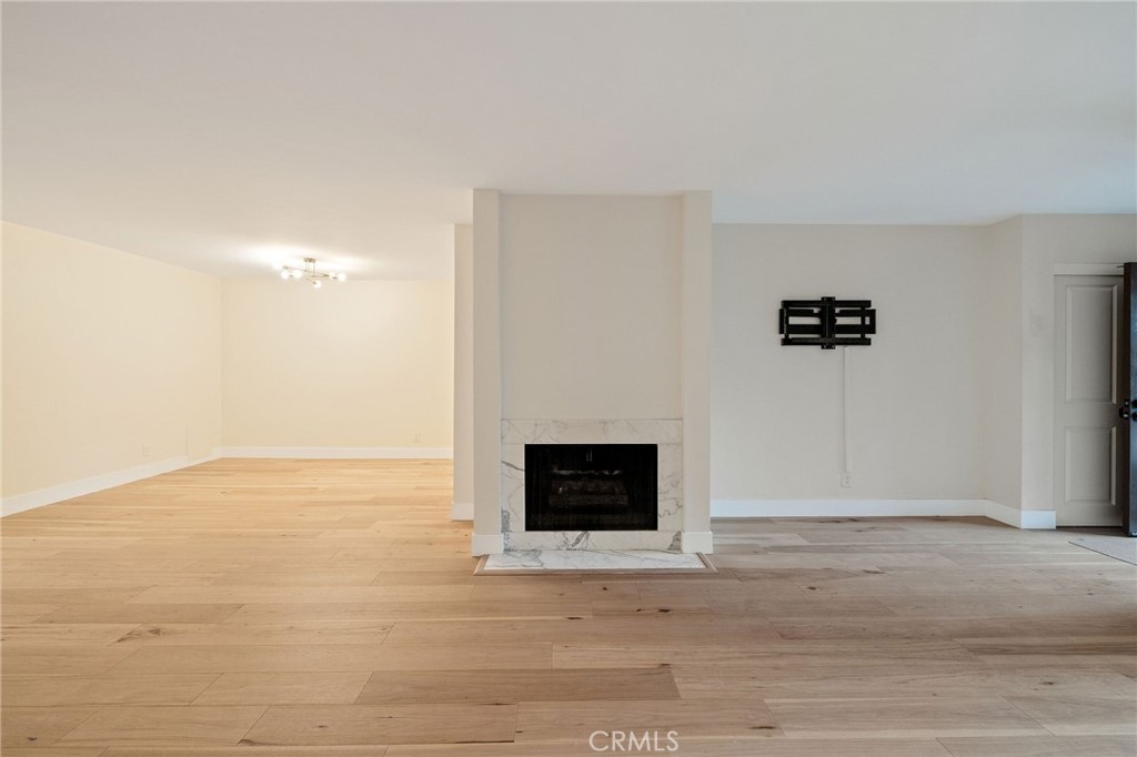 5718 Ravenspur Drive 305