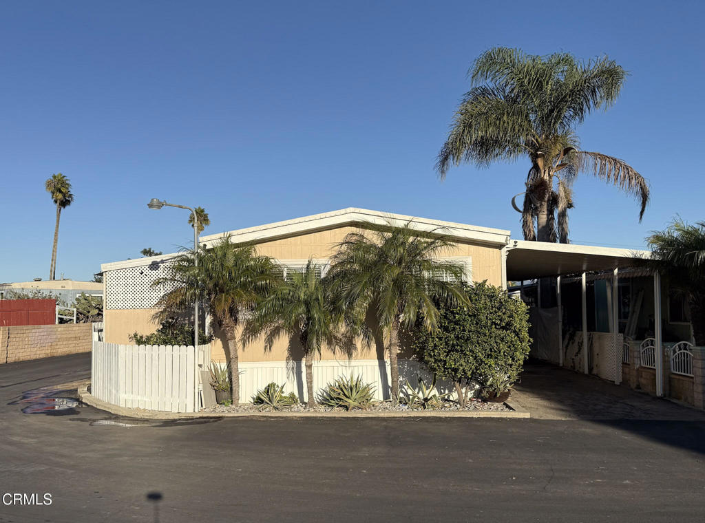 Silver Wheel MHP - 037009 - Manufactured In Park