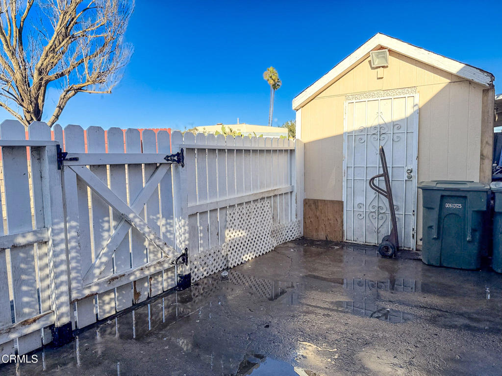 Silver Wheel MHP - 037009 - Manufactured In Park