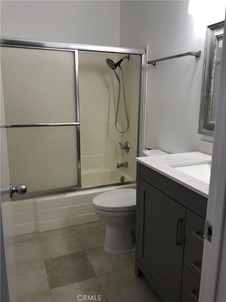 9741 Acacia 8