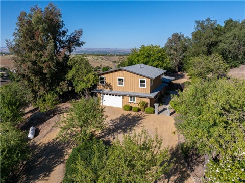Tiny photo for 1745 Adelaida RD, Paso Robles, CA 93446 (MLS # NS26116963)