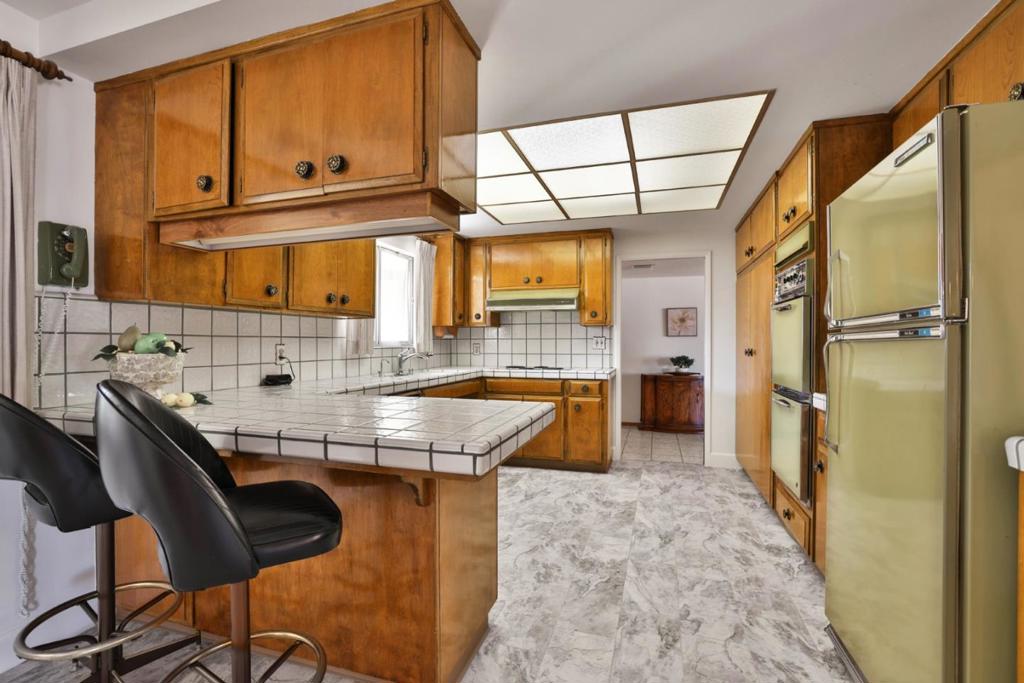 1437 Robsheal Drive