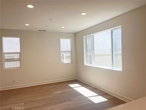 Tiny photo for 497 Tracy Place, Ventura, CA 93004 (MLS # OC26161737)