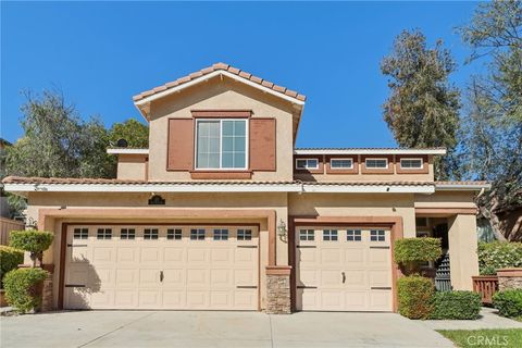 Photo of 30 Villa Valtelena, Lake Elsinore, CA 92532 (MLS # SW26052104)