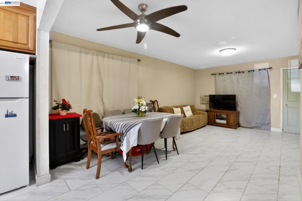 14391 Victoria Ct