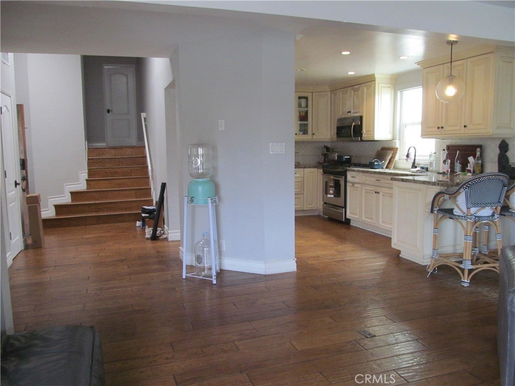 520 W. Balboa Boulevard, Newport Beach CA 92661 - Photo 9