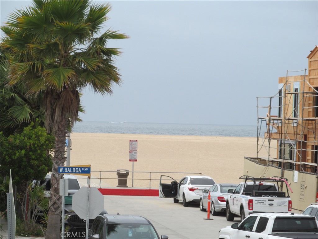 520 W W. Balboa Blvd. Boulevard W
