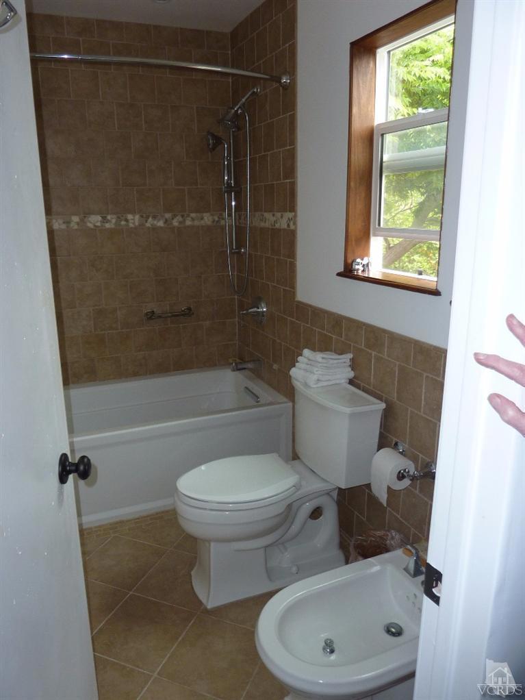 Bel-Aire - 2402 - Residential