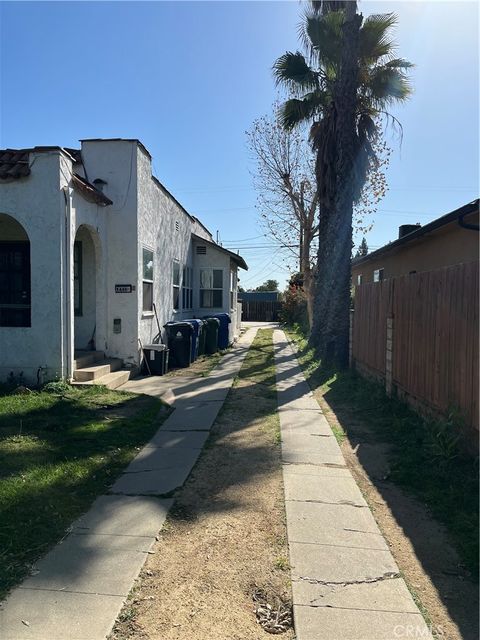 Photo of 14458 Brand Avenue, San Fernando, CA 91340 (MLS # SR26058900)