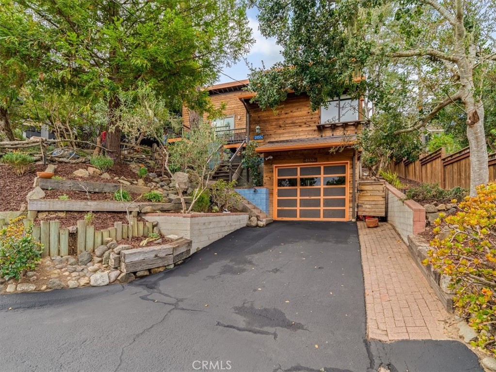 Top of the World(2170) - Residential