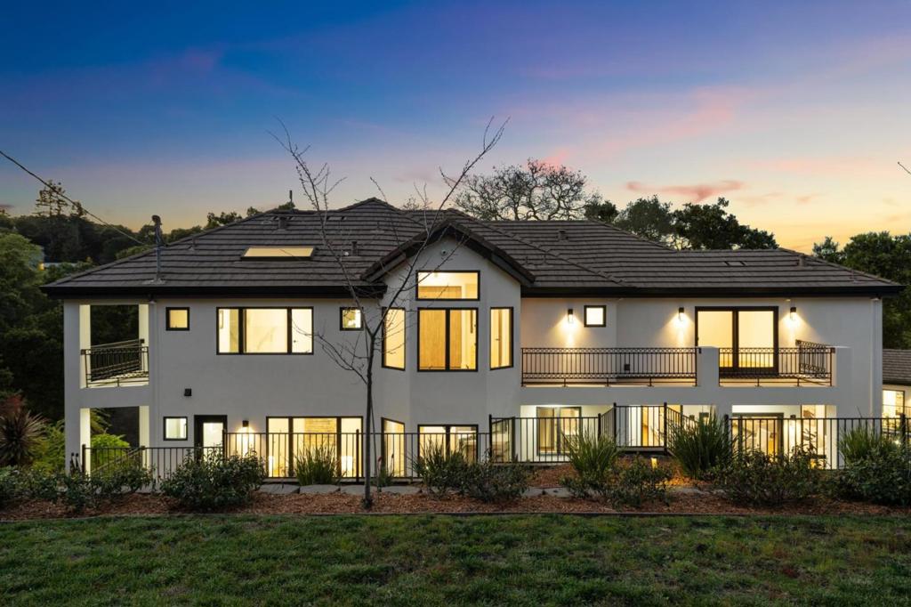 333 Raymundo Drive