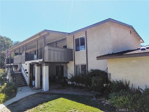 Photo of 26373 Oak Highland Drive #E, Newhall, CA 91321 (MLS # OC25096563) Photo of 26373 Oak Highland Drive #E, Newhall, CA 91321 (MLS # OC25096563)