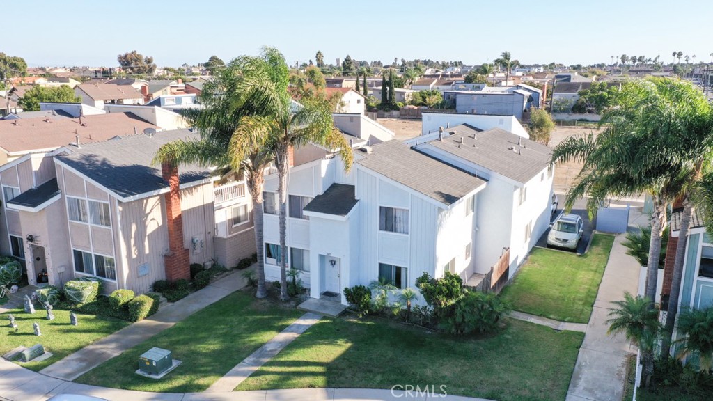 4822 Neely Circle