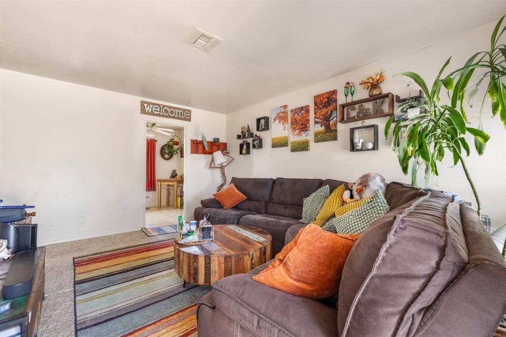 3153 Idlewild Way