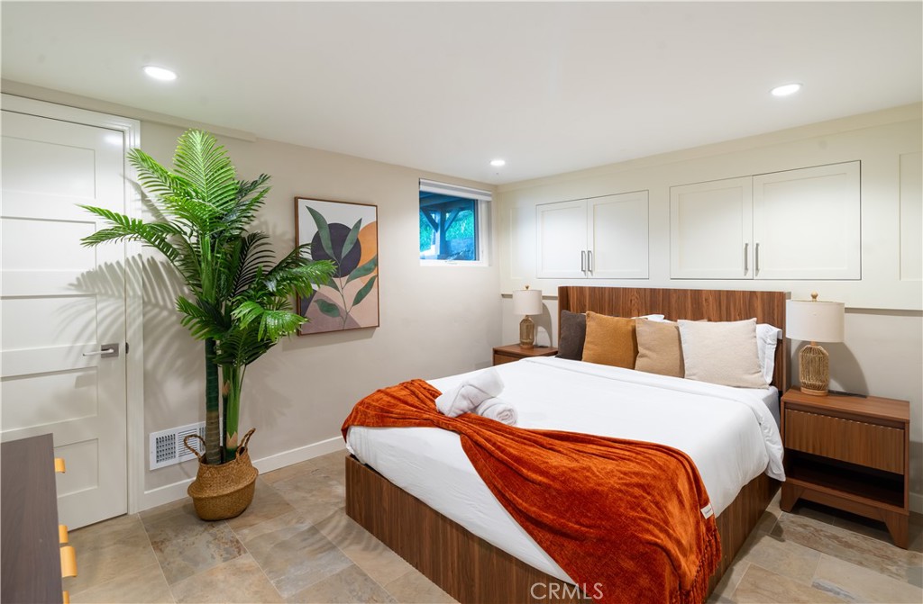 Upper Diamond (UD) - Residential Lease