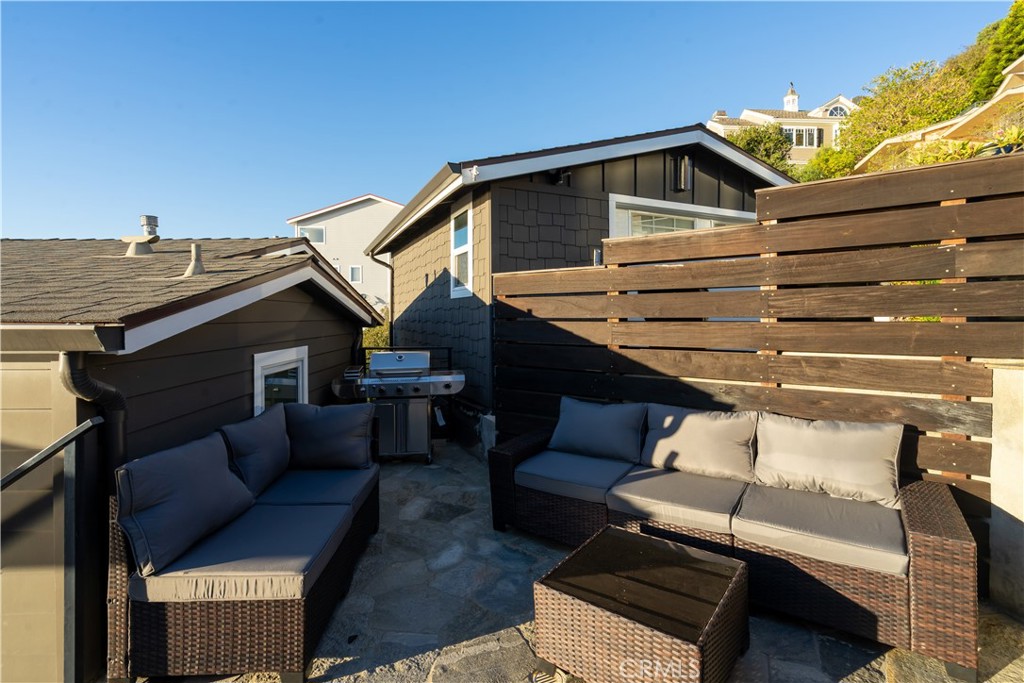 Upper Diamond (UD) - Residential Lease