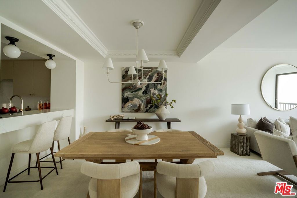 Photo of 11847 Gorham Avenue #302, Los Angeles, CA 90049 (MLS # 25612865)