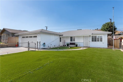 Photo of 2223 Cottonwood RD, Banning, CA 92220 (MLS # IV26170966)