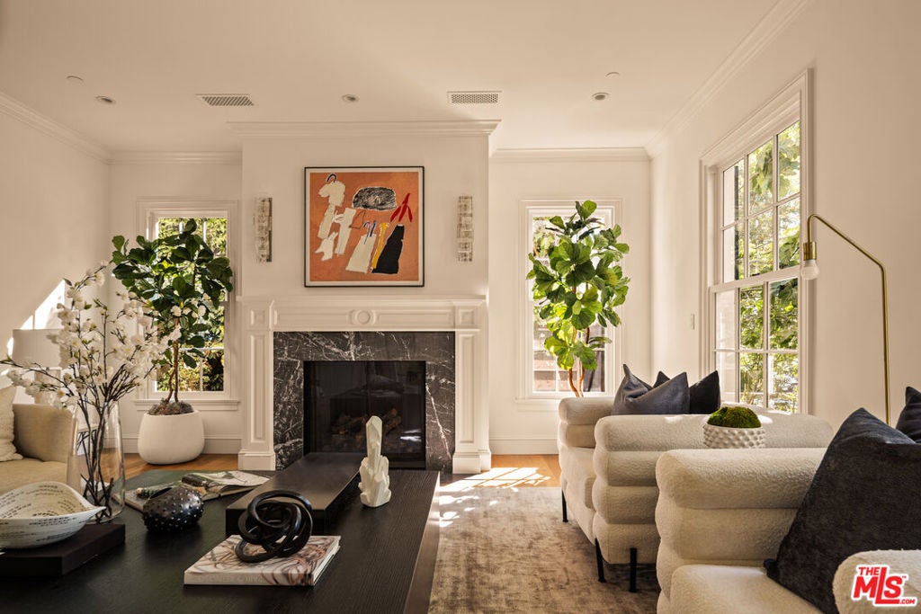 1232 Corsica Drive