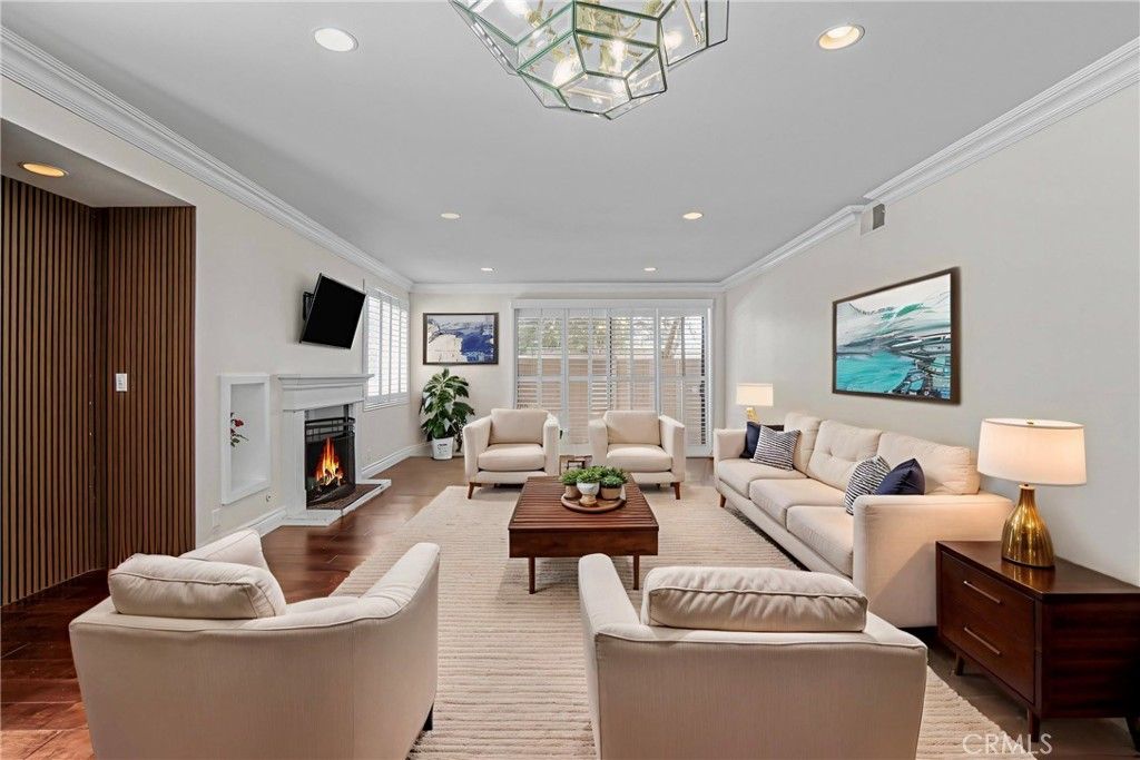 Photo of 17140 Burbank Boulevard #105, Encino, CA 91316 (MLS # SR25191969)