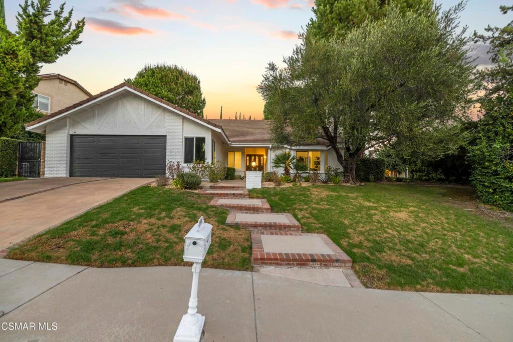 5834 Woodglen Drive