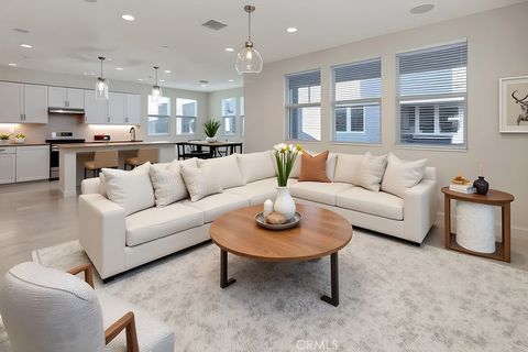 137 Mirth Irvine CA 92618