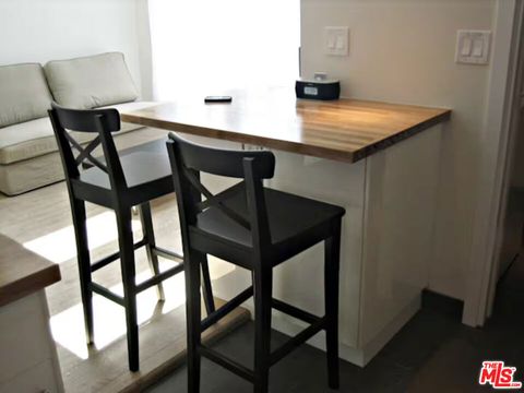 Tiny photo for 4125 1/2 Huron Avenue, Culver City, CA 90232 (MLS # 25554395)