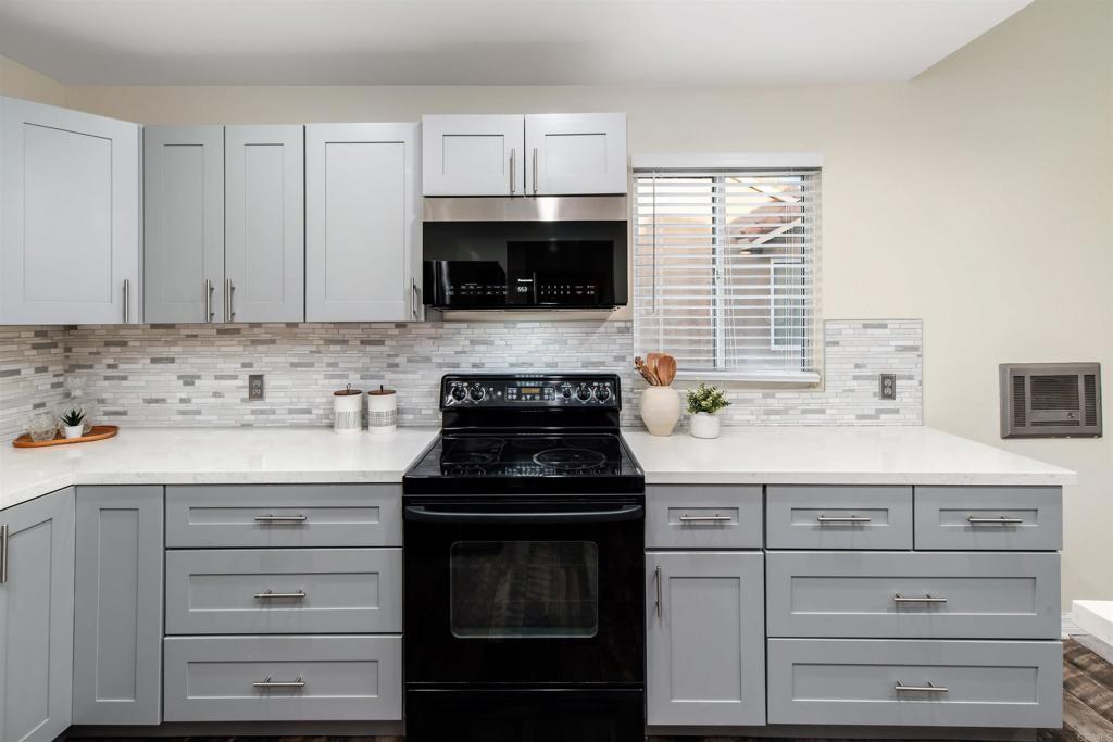 930 Via Mil Cumbres 170