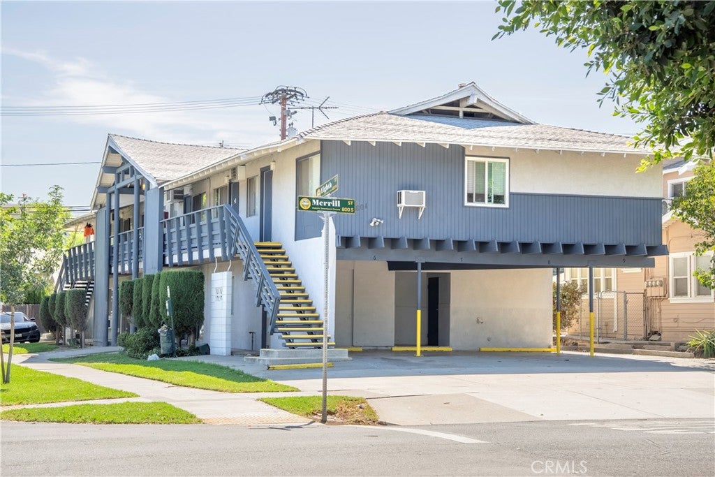 801 S Merrill