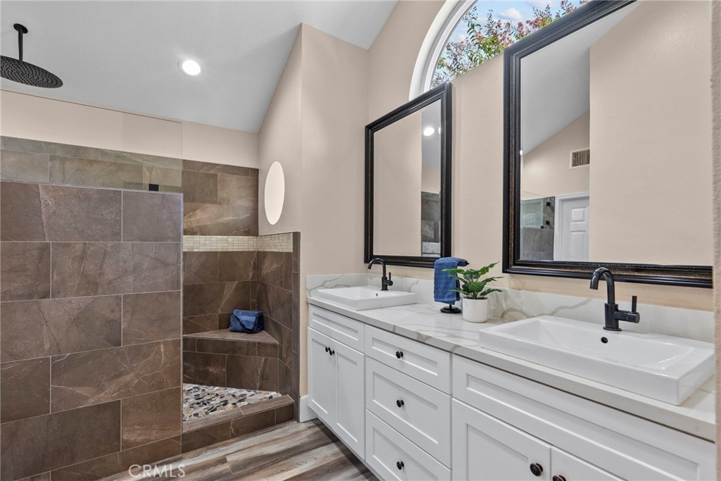 Wildwood Hills (WLDW) - Residential