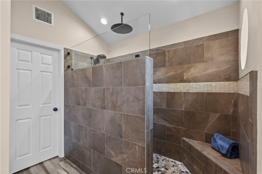 Wildwood Hills (WLDW) - Residential