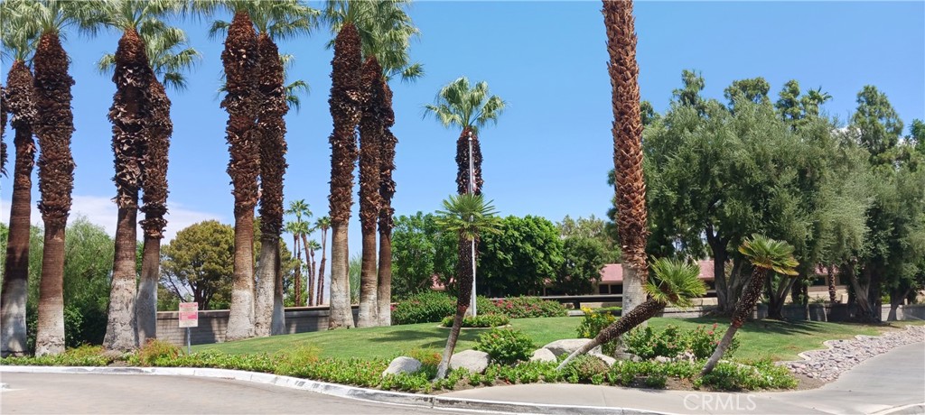 Palm Springs Villas II (33114) - Residential