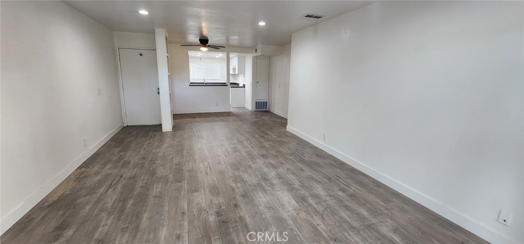 601 W 1st