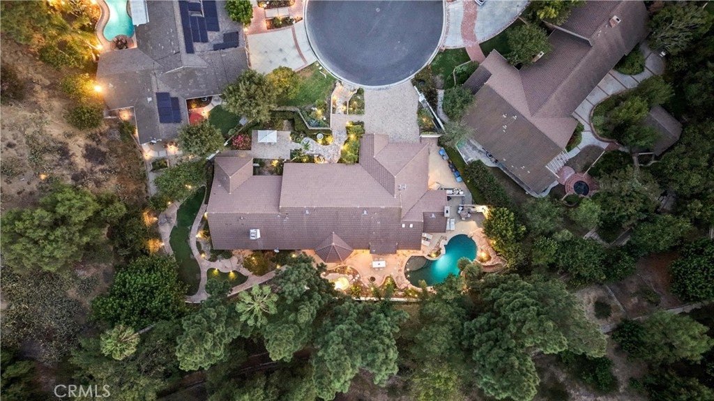 1812 Overview Circle