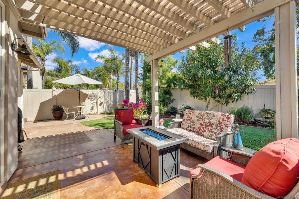 2221 Orange Grove Pl.