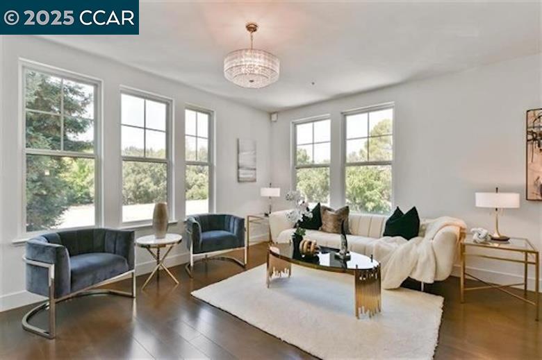 DOWNTO LAF - Residential Lease