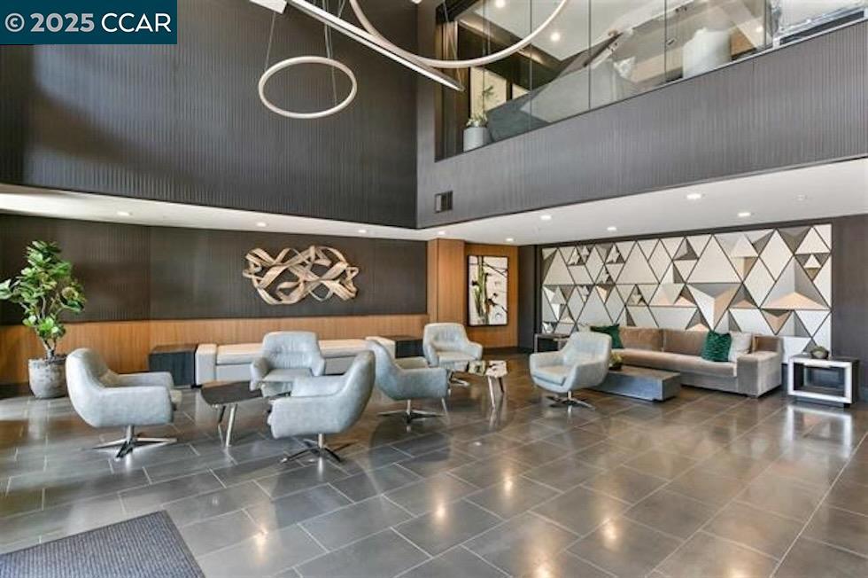 DOWNTO LAF - Residential Lease