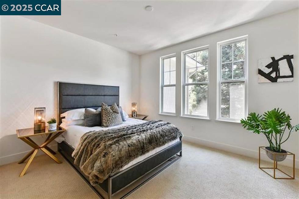 DOWNTO LAF - Residential Lease