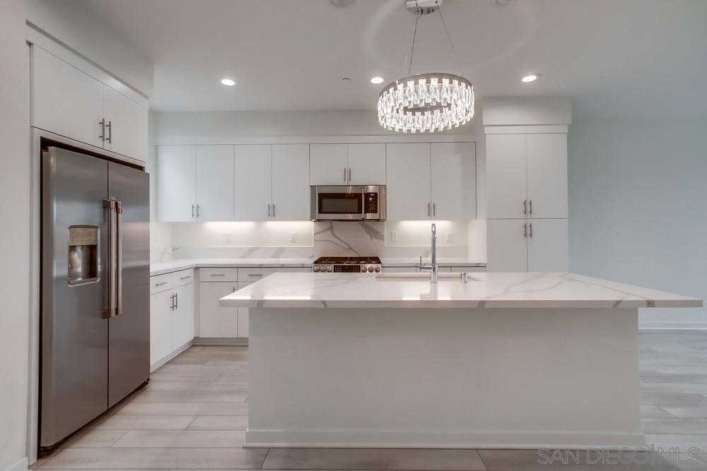 Mira Mesa - Residential
