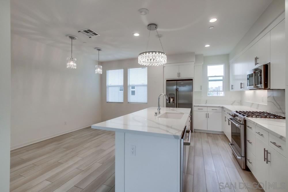 Mira Mesa - Residential